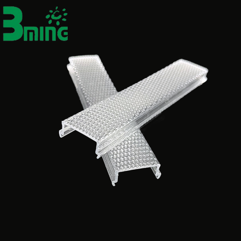 23 mm wide prismatic LED diffuser extrusion