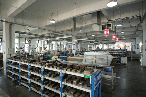Production workshop for LED diffuser extrusion